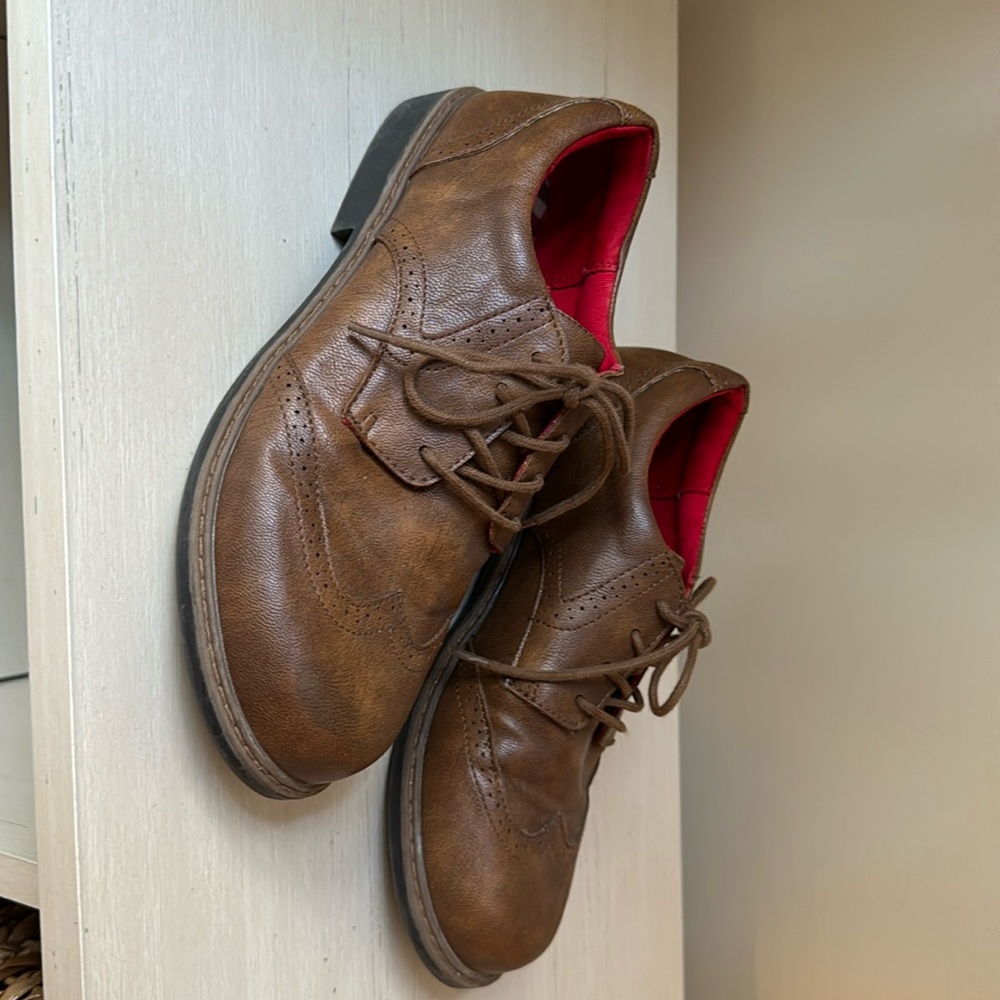 Ben Sherman boys shoes